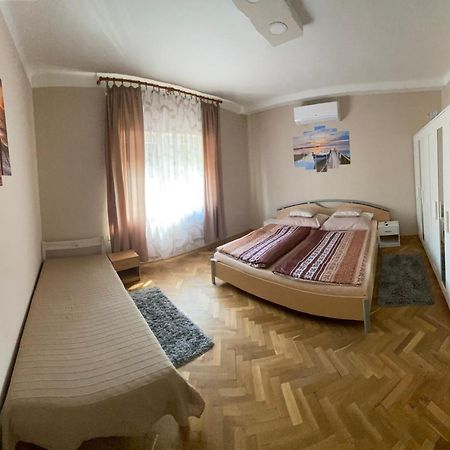 Edina Apartman 巴拉通雷勒 外观 照片